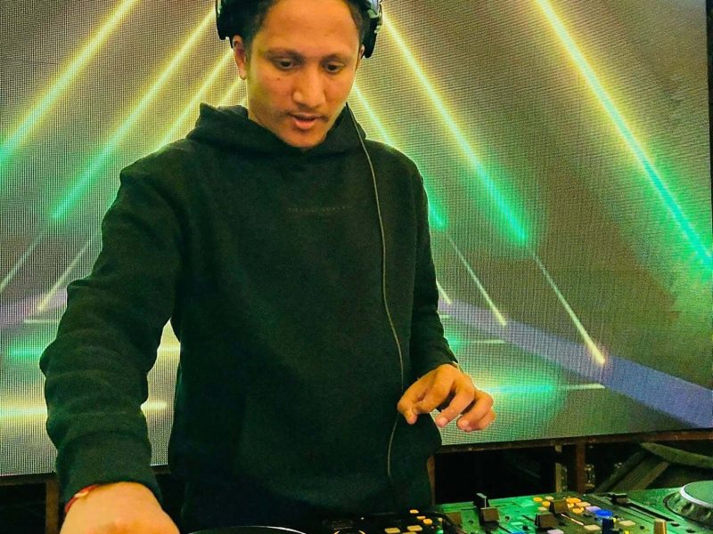 DJ Neil