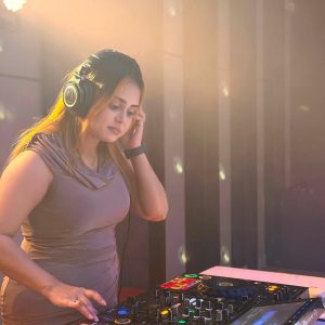 Dj Naira